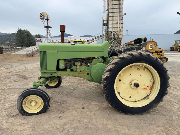 john-deere-630-image-2