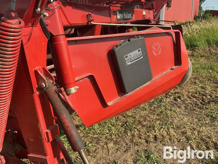 new-holland-1431-image-10