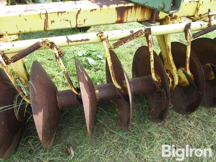 john-deere-340-image-18