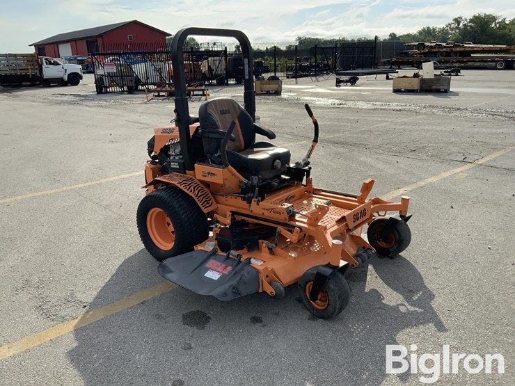 2024-massey-ferguson-730-image-3