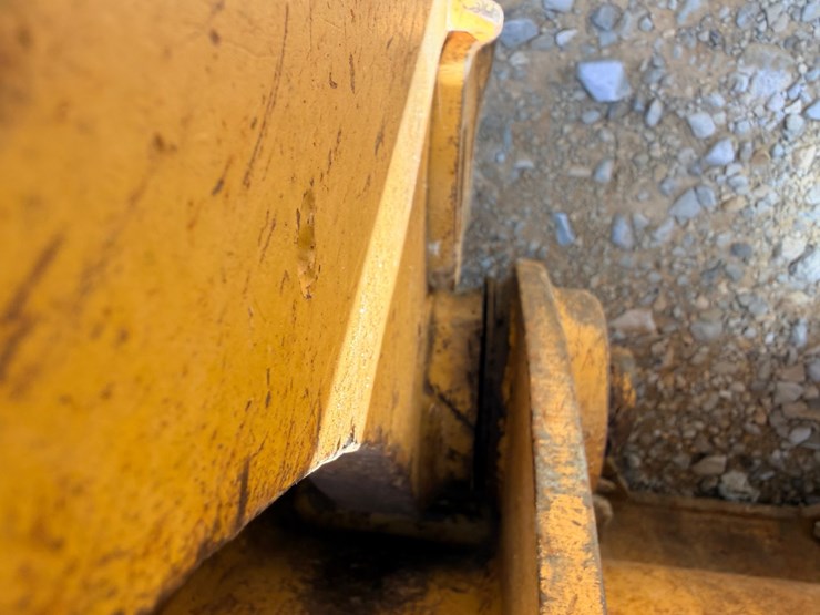 1997-caterpillar-953c-image-90