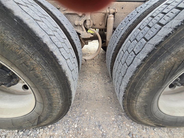 2007-kenworth-t2000-image-101