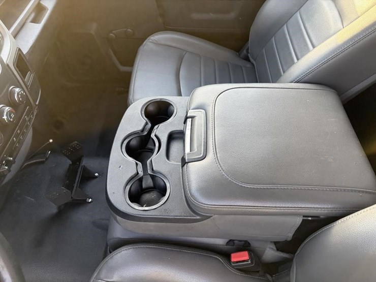 2016-dodge-2500-image-14