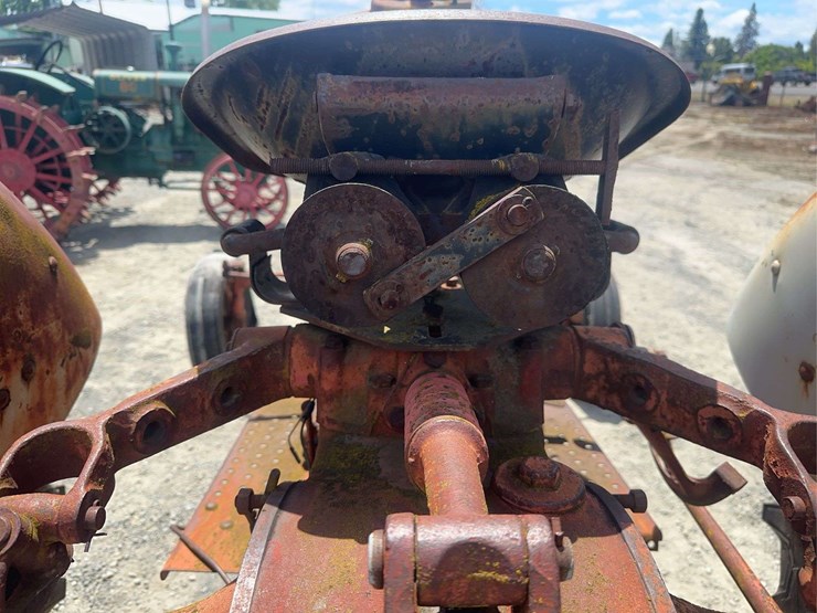 ford-900-image-21