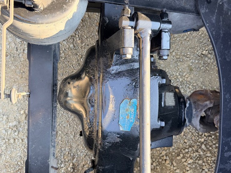 2021-peterbilt-579-image-59