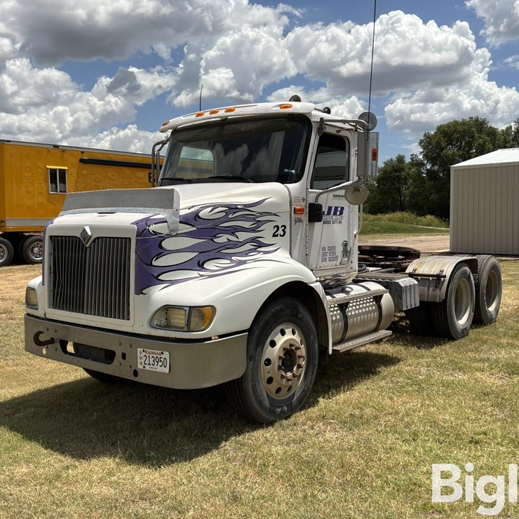 2003 INTERNATIONAL 9200i
