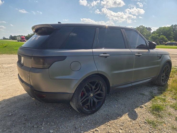 2016-land-rover-range-rover-image-11