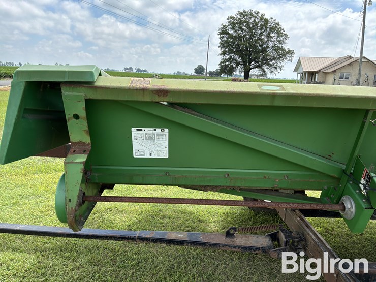 1995-john-deere-844-image-9