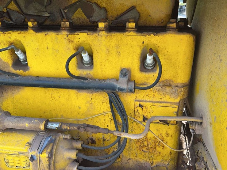caterpillar-r4-image-40
