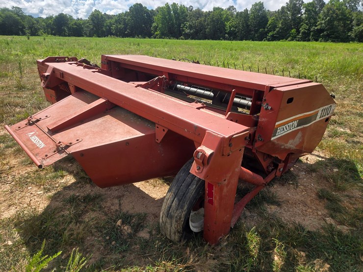 hesston-1110-image-9