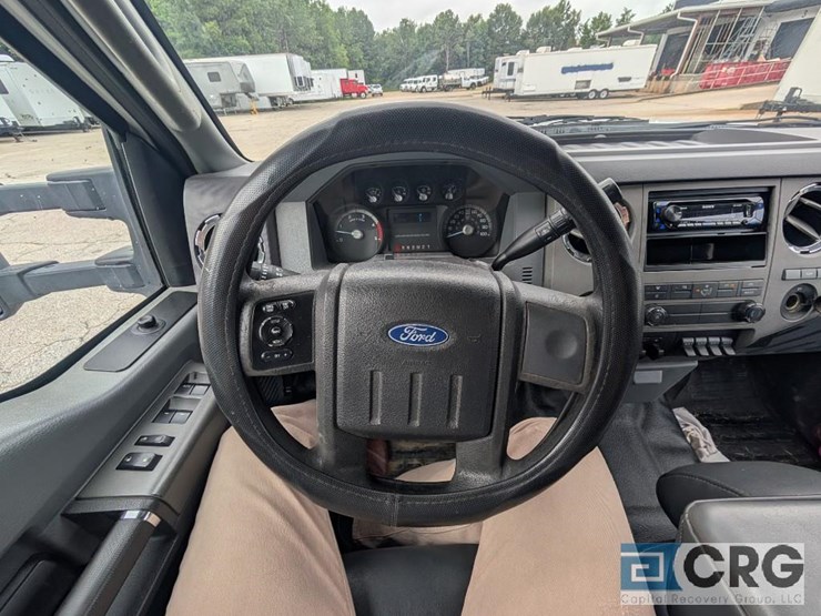 2012-ford-f550-image-10