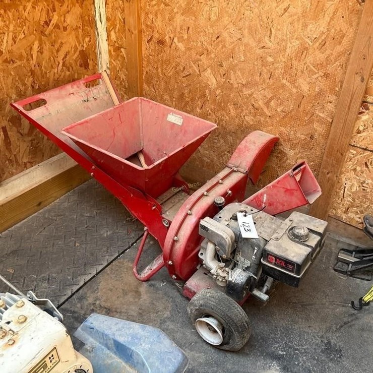 MTD 8hp Chipper/Shredder