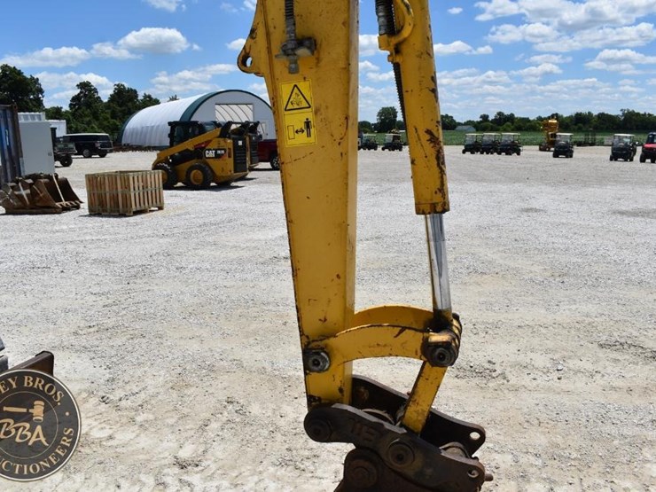 2016-komatsu-pc55mr-5-image-27