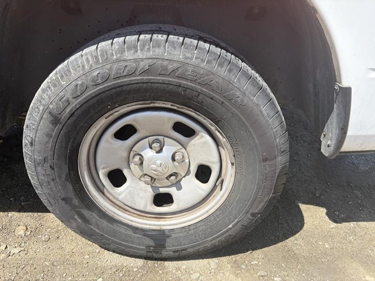 2014-dodge-ram-1500-image-5
