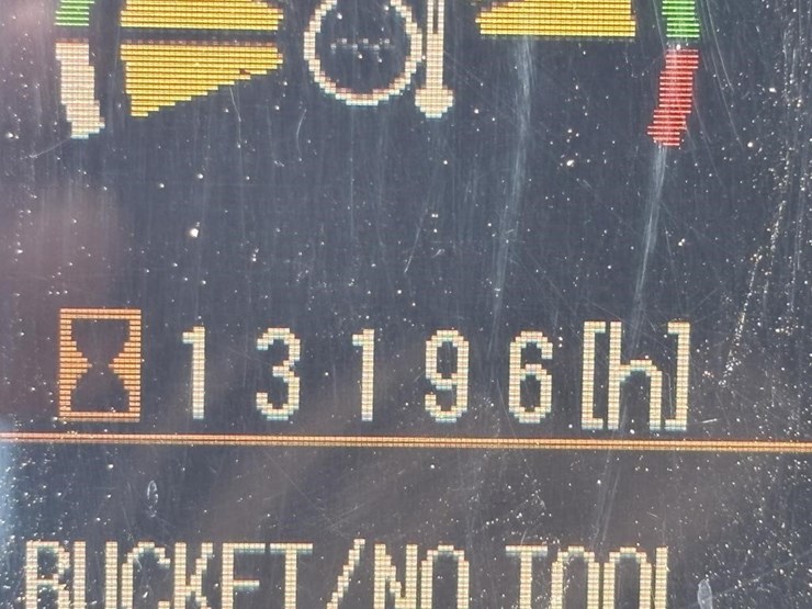 caterpillar-345c-image-76