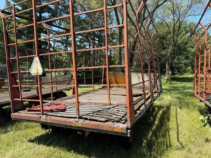 meyer-bale-rack-&-gear-image-3