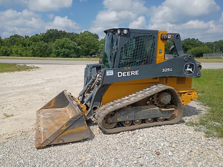 deere-325g-image-2