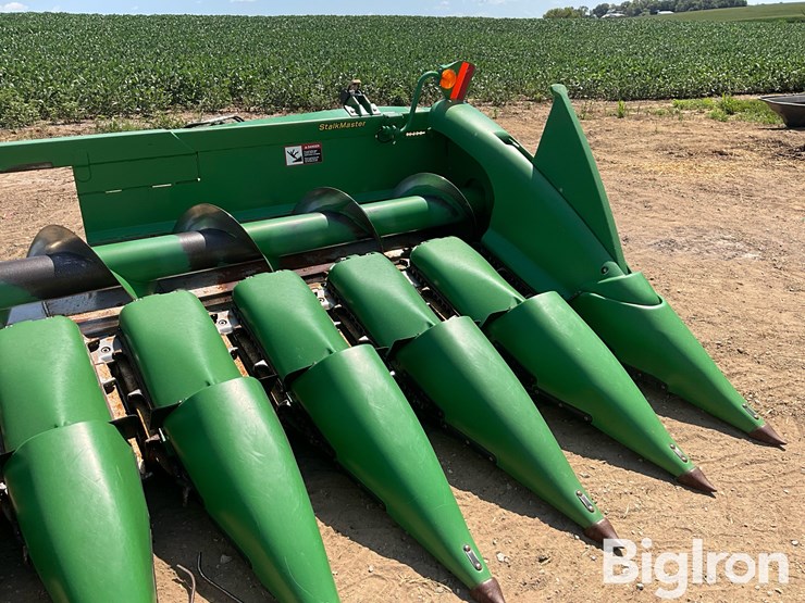 2010-john-deere-612c-stalkmaster-image-9