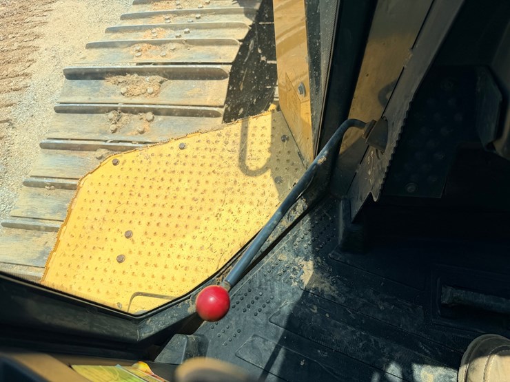 2017-deere-950k-image-60