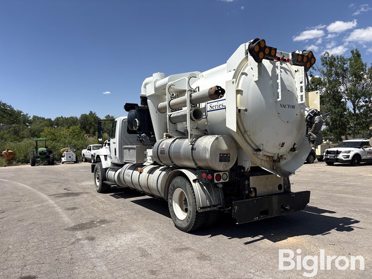 2009-international-workstar-7400-image-7