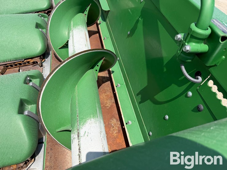 2020-john-deere-716c-image-9
