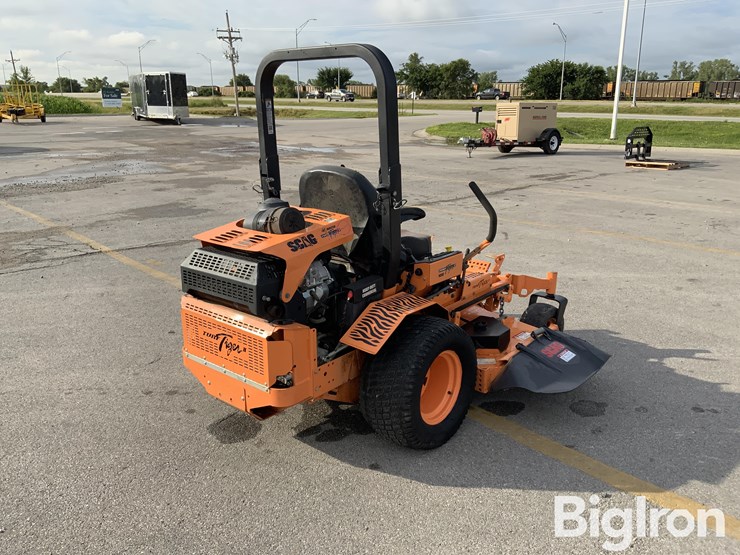 2024-massey-ferguson-730-image-5