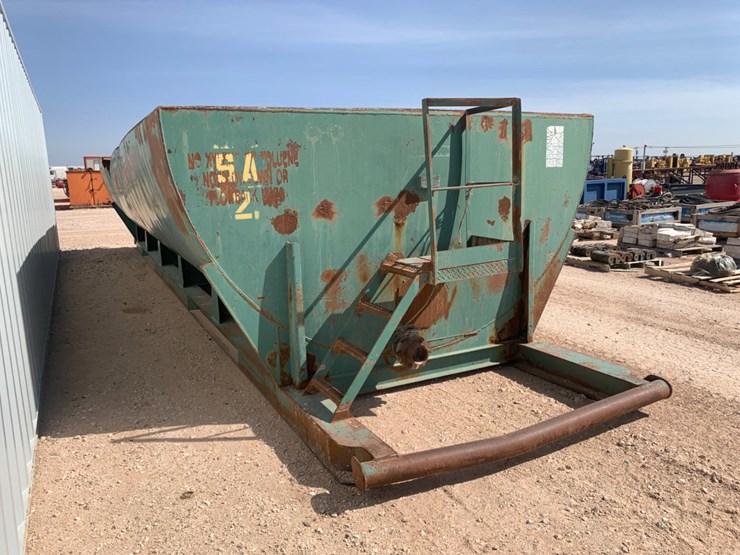 40’l-x-11’-w-x-7’-t-350bbl-round-bottom-open-top-skidded-tank-image-2