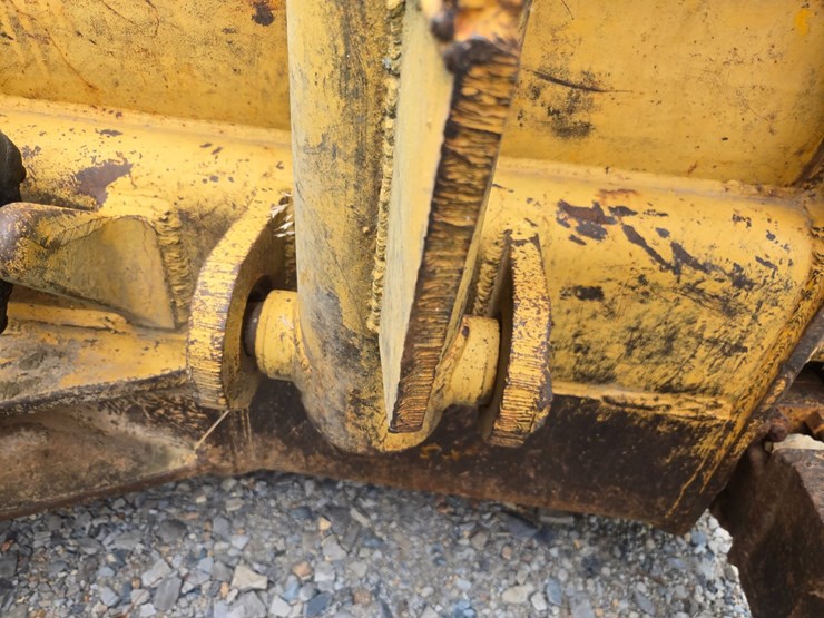 1969-caterpillar-d6c-image-87
