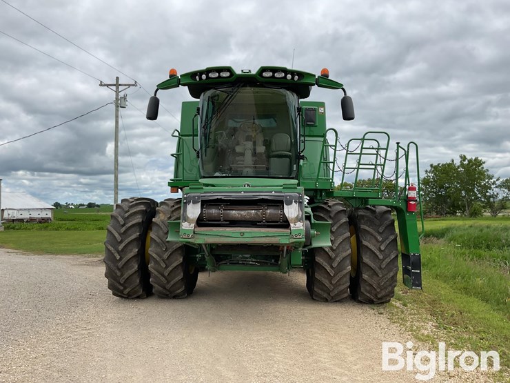 2017-john-deere-s690-image-2