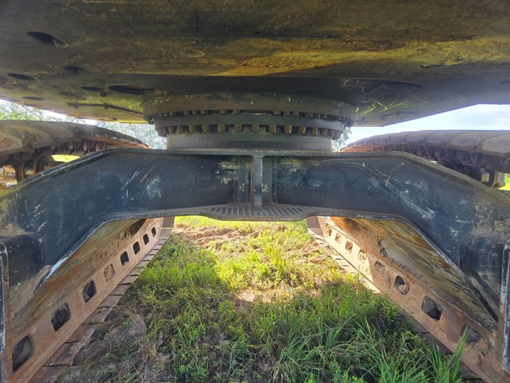 2015-caterpillar-521b-image-68