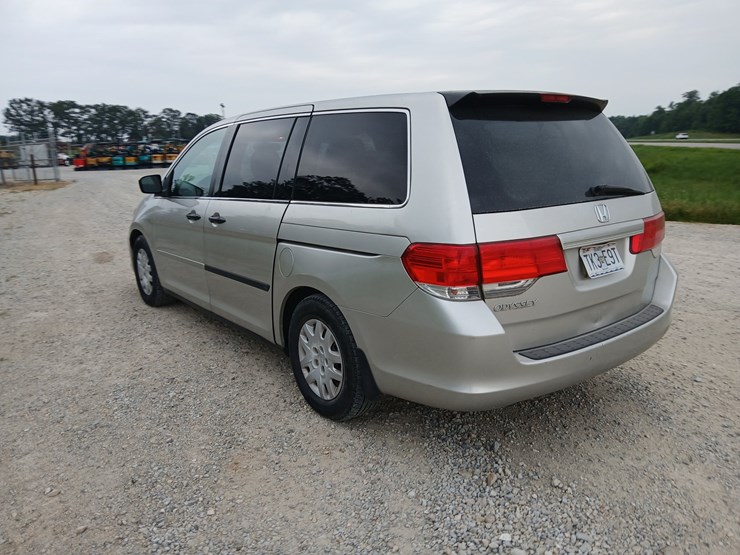 2008-honda-odyssey-image-5