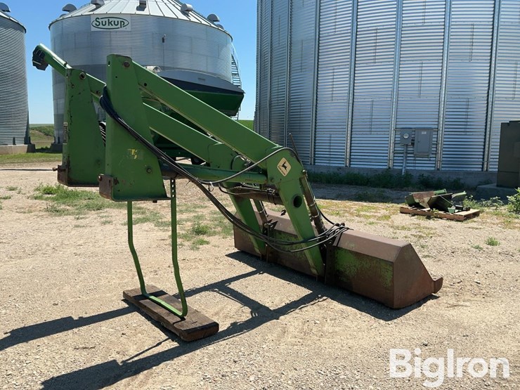 john-deere-158-image-5