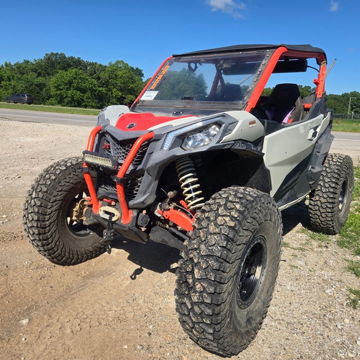 #24985 • 2021 Can-Am 1000 Side-by-Side