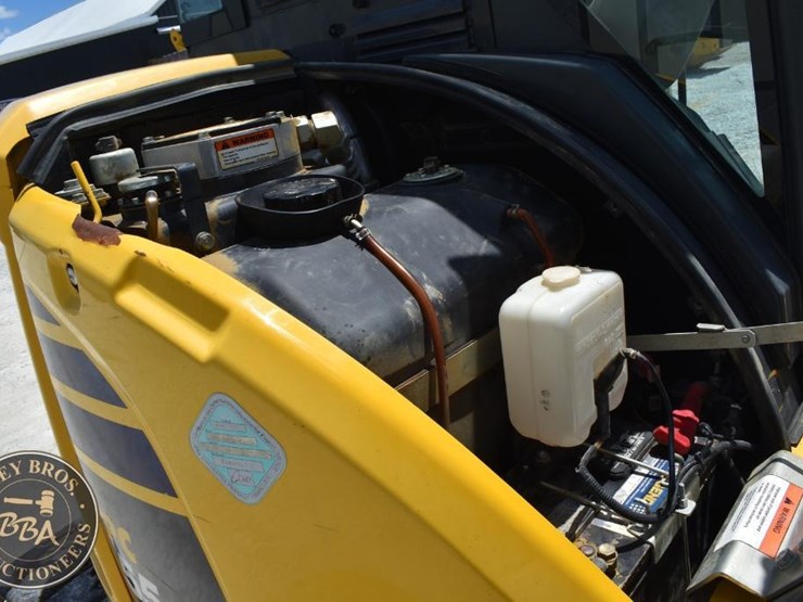 2016-komatsu-pc55mr-5-image-46