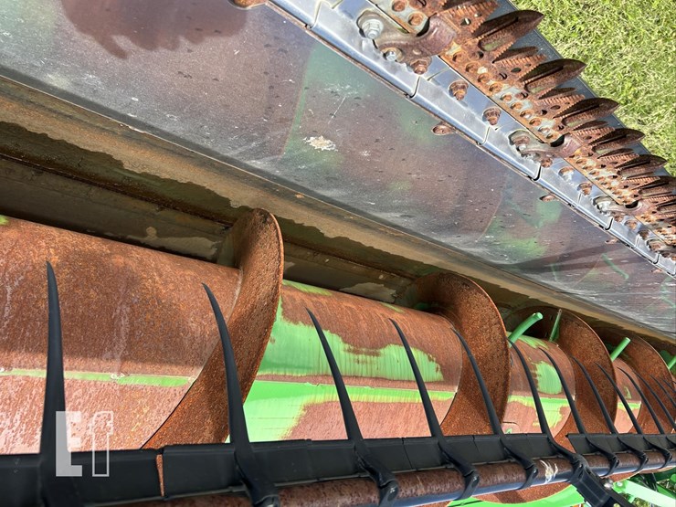 2012-john-deere-635f-image-17