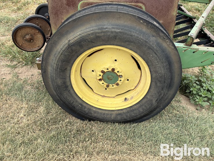 john-deere-8300-image-14