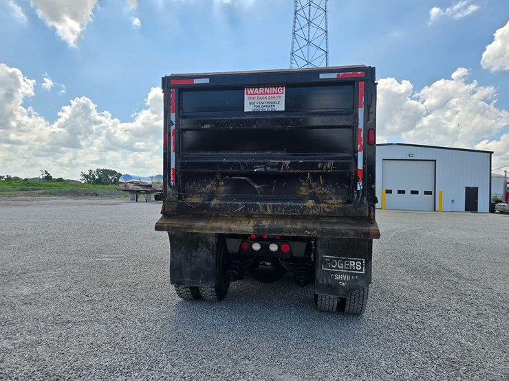 2015-kenworth-t800-image-14