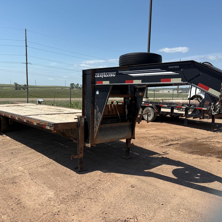 2008 TRAV-A-LONG 26’ + 5’ X 102” DUAL T/A GOOSENECK TRAILER
