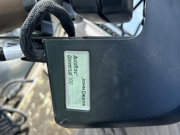 2000-john-deere-9400t-image-53