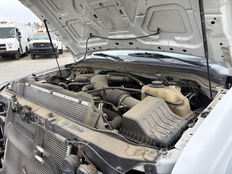 2010-ford-f450-image-7