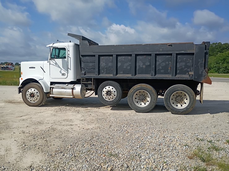 #24861-•-1988-freightliner-flc-dump-truck-image-6