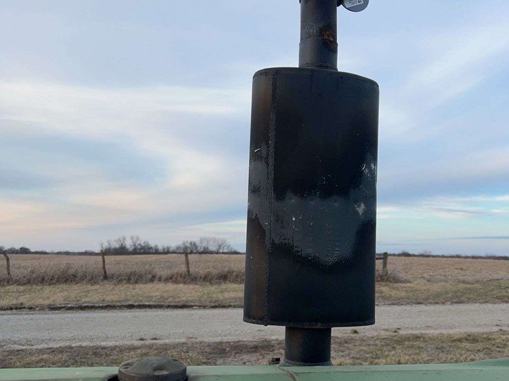john-deere-720-image-14