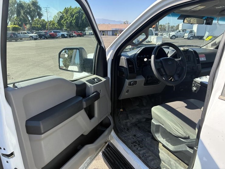 2015-ford-f150-image-11