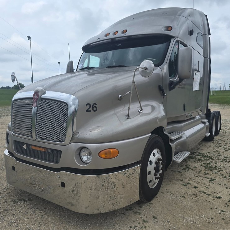 2010 KENWORTH T2000