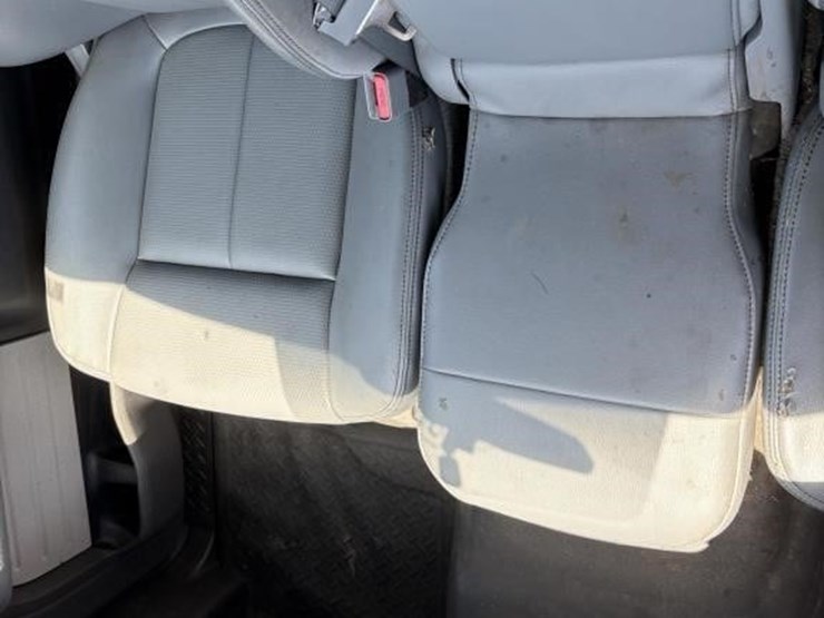 2013-ford-f150-image-18