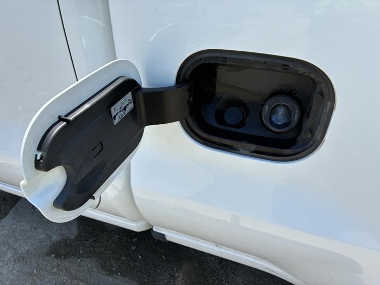 2019-chevrolet-silverado-1500-image-6