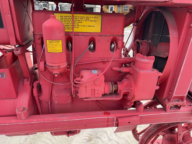 farmall-f-20-image-27