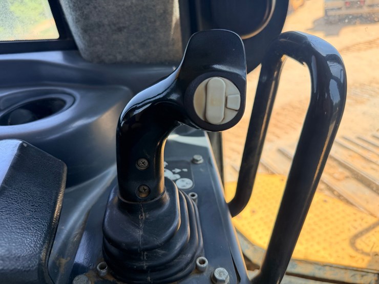 2017-deere-950k-image-62