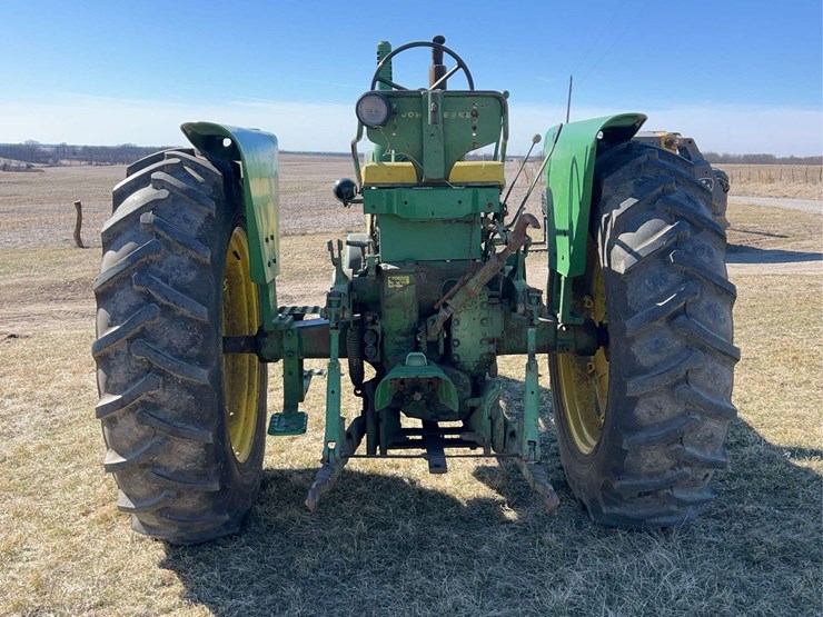 john-deere-720-image-4