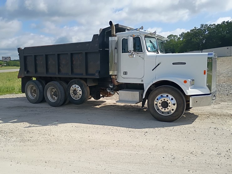 #24861-•-1988-freightliner-flc-dump-truck-image-19